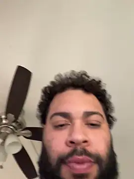 Snapshot of B_and_K chatting on 01-23-25, 03:43 B and K online show from 01-23-25, 03:43