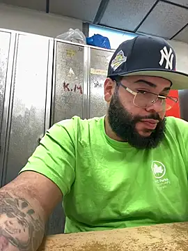 Snapshot of B_and_K chatting on 03-24-26, 10:26 B and K online show from 03-24-26, 10:26