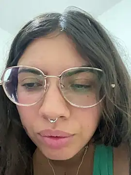 Snapshot of Argentiiniita chatting on 12-28-24, 01:29 Argentiiniita online show from 12-28-24, 01:29