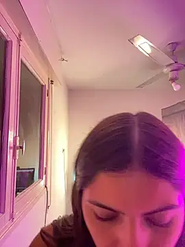 Snapshot of Argentiiniita chatting on 09-13-25, 12:32 Argentiiniita online show from 09-13-25, 12:32