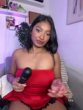 Snapshot of Isabella_fasilier chatting on 03-01-26, 12:45 Isabella fasilier online show from 03-01-26, 12:45