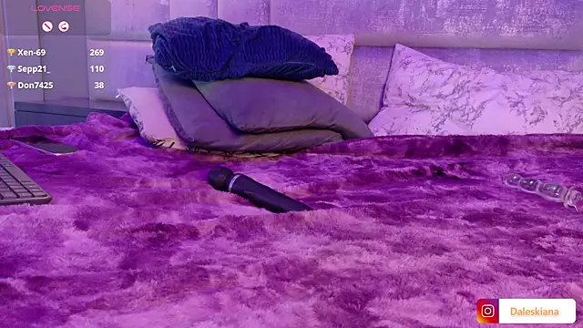 Snapshot of daleskass chatting on 09-22-25, 08:49 daleskass online show from 09-22-25, 08:49