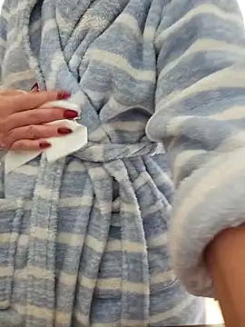 MariaRichi  online show from 03-08-25, 07:38