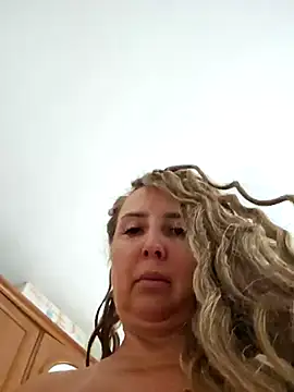 MariaRichi  online show from 09-24-25, 08:39