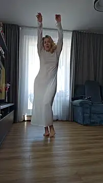 MariaRichi  online show from 04-24-26, 06:16