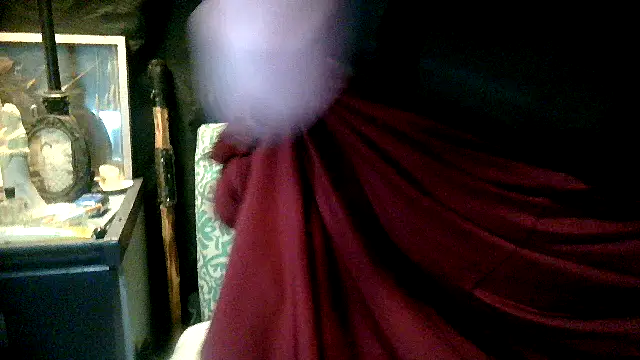 Snapshot of Fantasymaid80 chatting on 01-05-25, 06:24 Fantasymaid80 online show from 01-05-25, 06:24