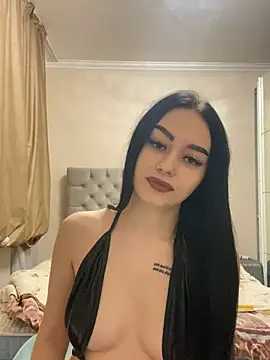 Snapshot of Gya_Rue chatting on 01-06-25, 03:51 Gya Rue online show from 01-06-25, 03:51