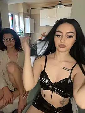 Snapshot of Gya_Rue chatting on 03-17-25, 01:39 Gya Rue online show from 03-17-25, 01:39