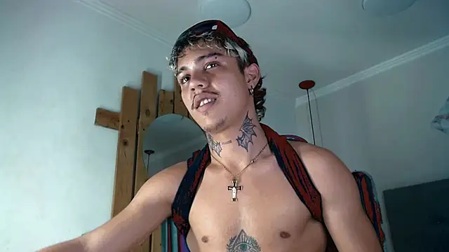 Snapshot of HannibalLester chatting on 03-03-25, 06:26 HannibalLester online show from 03-03-25, 06:26