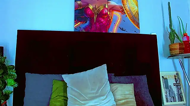 Snapshot of HannibalLester chatting on 01-07-26, 03:31 HannibalLester online show from 01-07-26, 03:31