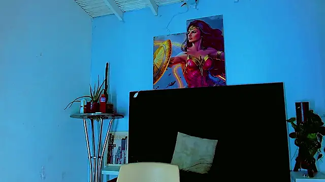 Snapshot of HannibalLester chatting on 01-10-26, 05:20 HannibalLester online show from 01-10-26, 05:20