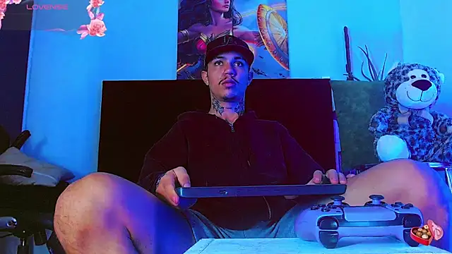 Snapshot of HannibalLester chatting on 01-19-26, 09:24 HannibalLester online show from 01-19-26, 09:24