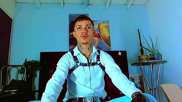 Snapshot of HannibalLester chatting on 02-07-26, 05:44 HannibalLester online show from 02-07-26, 05:44