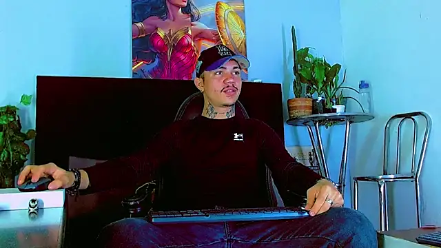 Snapshot of HannibalLester chatting on 02-21-26, 04:35 HannibalLester online show from 02-21-26, 04:35