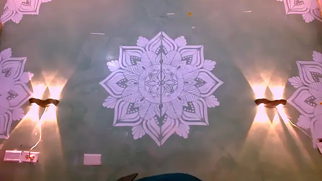 Emili Roux online show from 03-21-25, 03:35