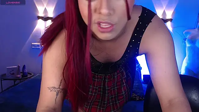 Emili Roux online show from 11-14-25, 12:26