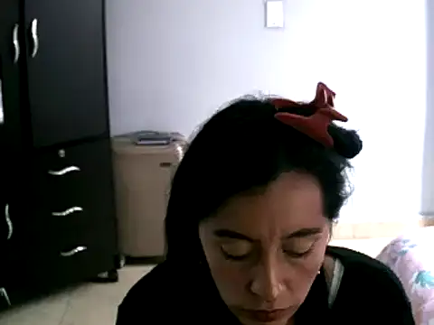 hailey85 online show from 01-15-25, 05:58