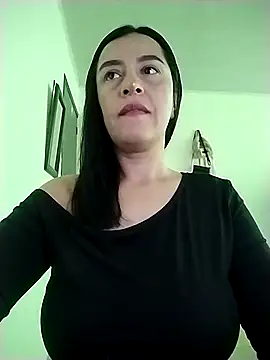 Snapshot of hailey85 chatting on 03-05-26, 06:15 hailey85 online show from 03-05-26, 06:15