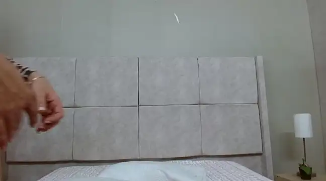 Snapshot of sweet_amalia4 chatting on 03-01-25, 07:37 sweet amalia4 online show from 03-01-25, 07:37