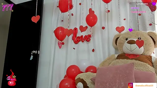 Snapshot of sweet_amalia4 chatting on 02-15-26, 05:09 sweet amalia4 online show from 02-15-26, 05:09