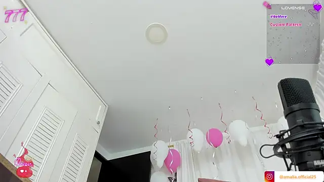 Snapshot of sweet_amalia4 chatting on 02-24-26, 06:06 sweet amalia4 online show from 02-24-26, 06:06