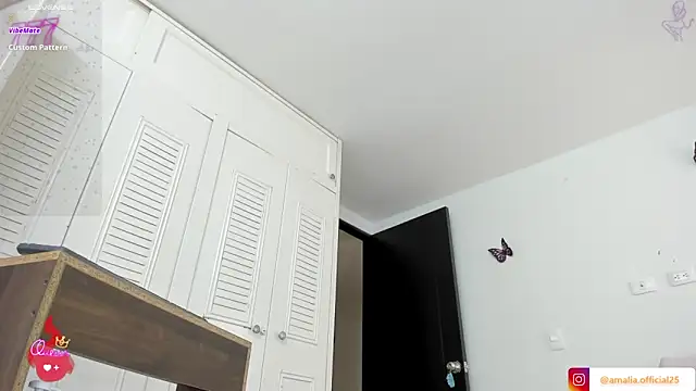 Snapshot of sweet_amalia4 chatting on 03-05-26, 10:06 sweet amalia4 online show from 03-05-26, 10:06