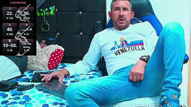 Yeol King online show from 04-25-26, 06:05