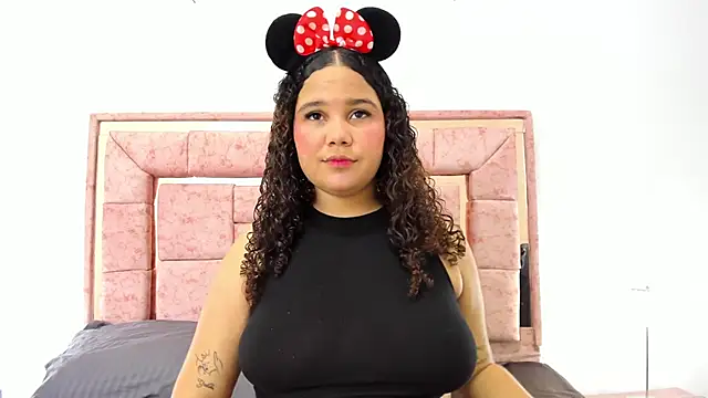 zoee lovv online show from 01-23-25, 03:05