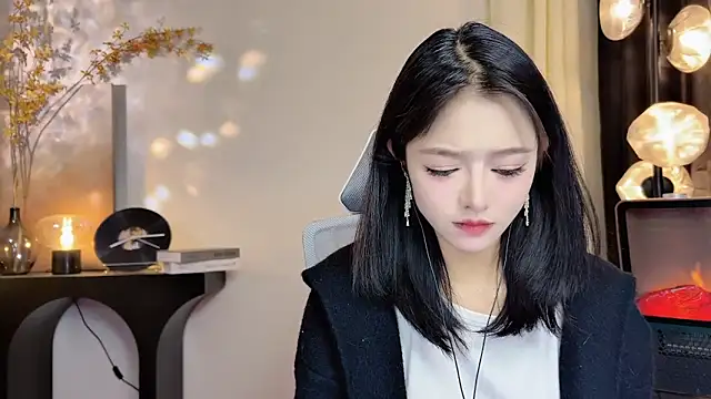 xiaodaibabyy online show from 02-07-25, 01:11