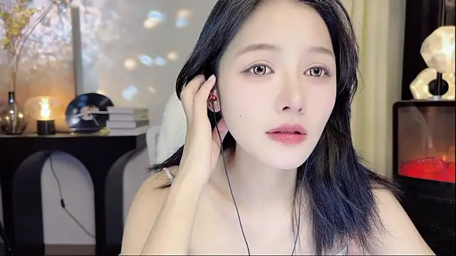 xiaodaibabyy online show from 03-04-25, 04:27