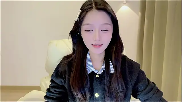 xiaodaibabyy online show from 11-19-25, 01:55