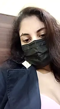 Snapshot of InLero chatting on 12-25-24, 04:33 InLero online show from 12-25-24, 04:33