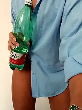 Snapshot of marygirl88 chatting on 09-26-25, 07:45 marygirl88 online show from 09-26-25, 07:45