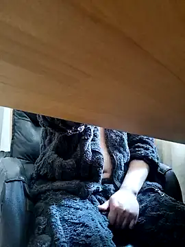 Snapshot of JJBOY-SF chatting on 03-19-25, 07:40 JJBOY-SF online show from 03-19-25, 07:40