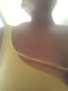 Snapshot of Feathergal69_ chatting on 02-20-25, 09:11 Feathergal69 online show from 02-20-25, 09:11