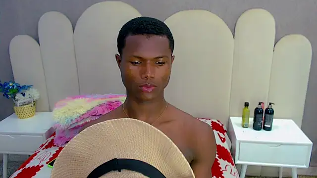 Snapshot of joel_blackcock chatting on 11-03-25, 03:13 joel blackcock online show from 11-03-25, 03:13