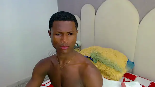 Snapshot of joel_blackcock chatting on 11-12-25, 03:12 joel blackcock online show from 11-12-25, 03:12