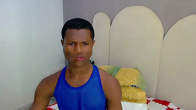 Snapshot of joel_blackcock chatting on 11-21-25, 03:33 joel blackcock online show from 11-21-25, 03:33