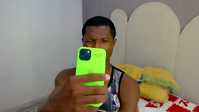 Snapshot of joel_blackcock chatting on 11-23-25, 05:13 joel blackcock online show from 11-23-25, 05:13