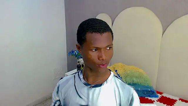 Snapshot of joel_blackcock chatting on 11-24-25, 04:18 joel blackcock online show from 11-24-25, 04:18