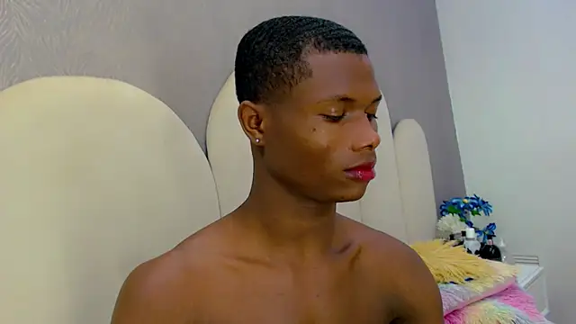 Snapshot of joel_blackcock chatting on 01-06-26, 03:05 joel blackcock online show from 01-06-26, 03:05