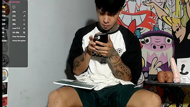 Nickhot0609 online show from 03-17-25, 10:17