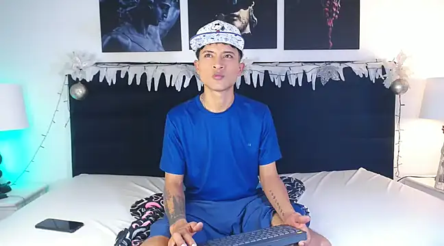 Snapshot of Edward_Milleer chatting on 12-09-24, 05:41 Edward Milleer online show from 12-09-24, 05:41