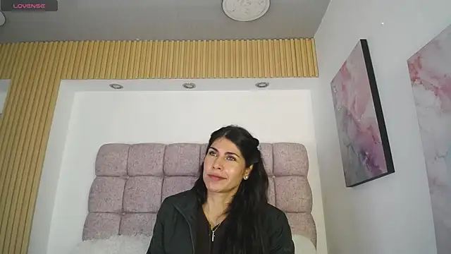 Melodi Roux online show from 06-28-26, 01:39