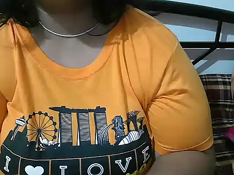 Snapshot of Queen_of_boobs01 chatting on 09-16-25, 01:56 Queen of boobs01 online show from 09-16-25, 01:56