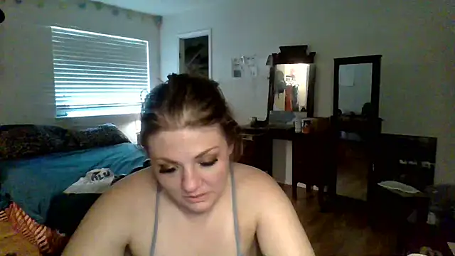 Snapshot of sophiarica chatting on 05-31-26, 06:09 sophiarica online show from 05-31-26, 06:09