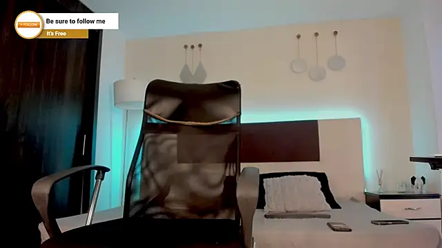 MattDevon online show from 12-21-25, 05:58