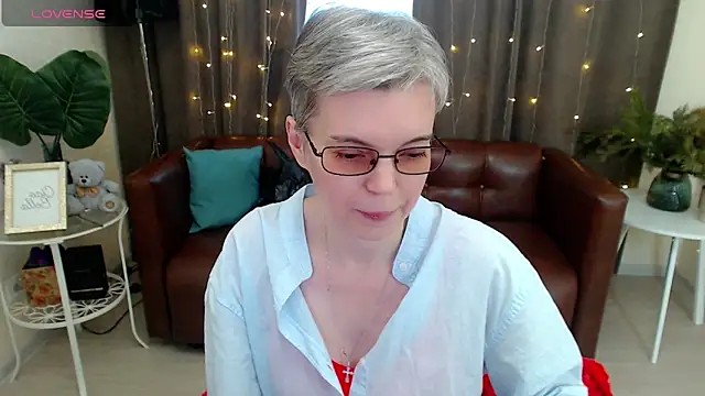 Snapshot of Cutie_Erikaa1 chatting on 12-26-24, 08:50 Cutie Erikaa1 online show from 12-26-24, 08:50