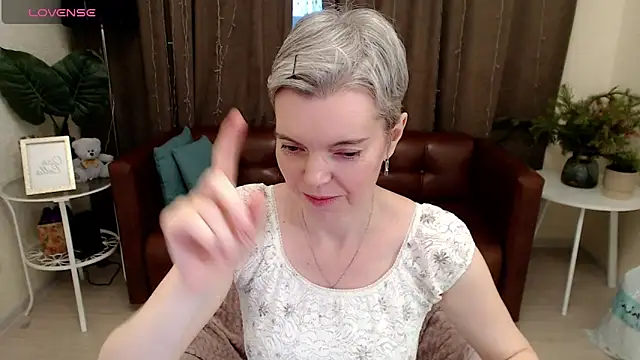 Snapshot of Cutie_Erikaa1 chatting on 01-03-25, 05:39 Cutie Erikaa1 online show from 01-03-25, 05:39