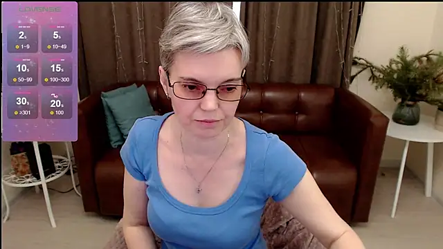 Snapshot of Cutie_Erikaa1 chatting on 01-17-25, 08:34 Cutie Erikaa1 online show from 01-17-25, 08:34
